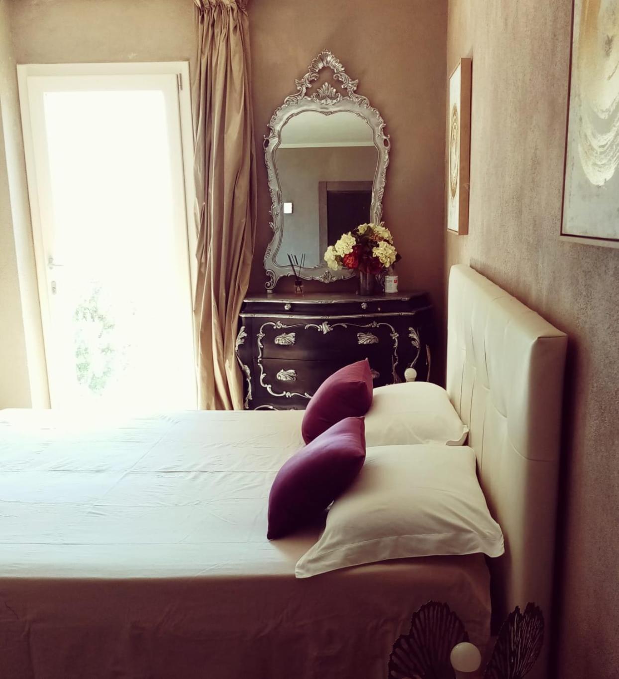 Dolci Risvegli Appartamento Vista Mare Ventimiglia Bagian luar foto
